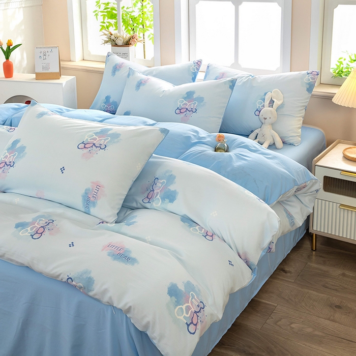 91家纺网 家纺一手货源 找家纺 梦莱家纺 2025新款水洗棉印花单品床笠 幻彩小熊-蓝