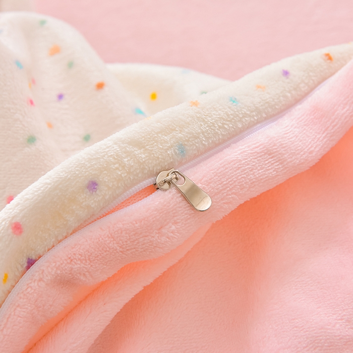 91家纺网 家纺一手货源 找家纺 鑫喜莱家纺 2025新款加厚牛奶绒卡通印花四件套 甜系蝴蝶结