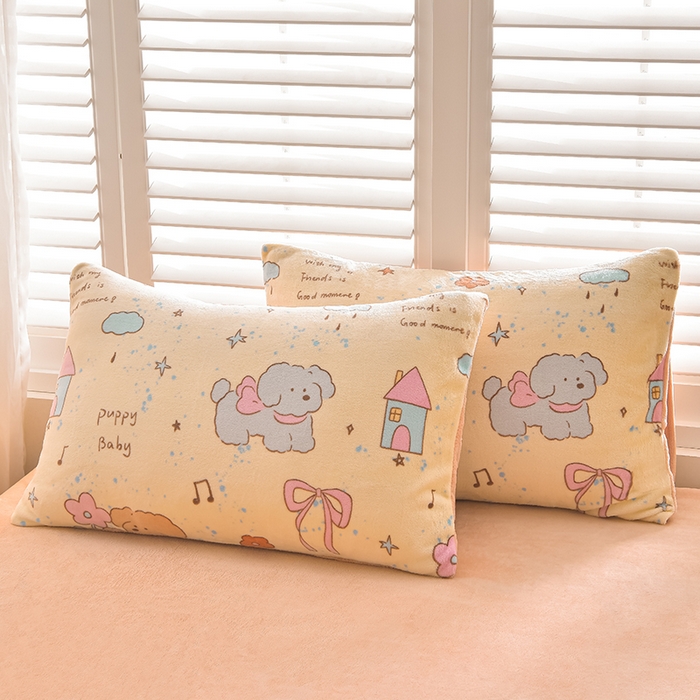 91家纺网 家纺一手货源 找家纺 鑫喜莱家纺 2025新款加厚牛奶绒卡通印花四件套 宠物日记