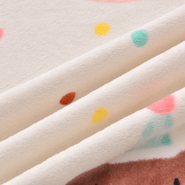 91家纺网 家纺一手货源 找家纺 鑫喜莱家纺 2025新款加厚牛奶绒卡通印花四件套 波点动物园米