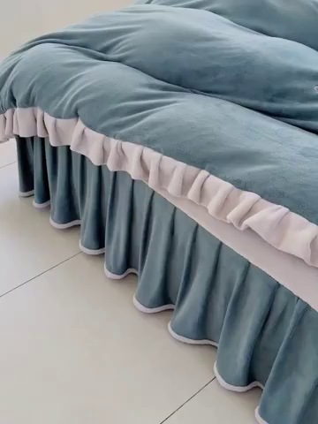 91家纺网 家纺一手货源 找家纺 鑫喜莱家纺 2025新款刺绣双层花边牛奶绒四件套（注意控价 标准尺寸156元，实际售价不得低于控价的价格) 清雅-宾利蓝