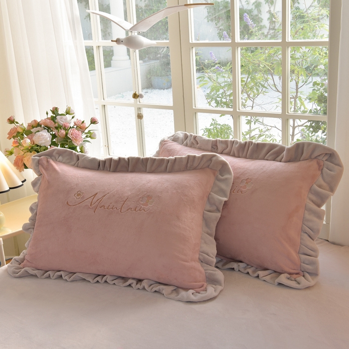 91家纺网 家纺一手货源 找家纺 鑫喜莱家纺 2025新款刺绣双层花边牛奶绒四件套（注意控价 标准尺寸156元，实际售价不得低于控价的价格) 清雅-藕粉