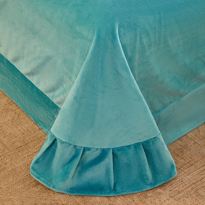 91家纺网 家纺一手货源 找家纺 卡初家居（原微来） 2025新款A类亲肤舒适秋冬波纹系列全消光雕花牛奶绒四件套（提供买家秀） 波纹-海蓝