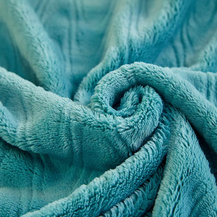 91家纺网 家纺一手货源 找家纺 卡初家居（原微来） 2025新款A类亲肤舒适秋冬波纹系列全消光雕花牛奶绒四件套（提供买家秀） 波纹-海蓝