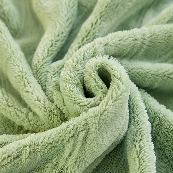 91家纺网 家纺一手货源 找家纺 卡初家居（原微来） 2025新款A类亲肤舒适秋冬波纹系列全消光雕花牛奶绒四件套（提供买家秀） 波纹-水绿