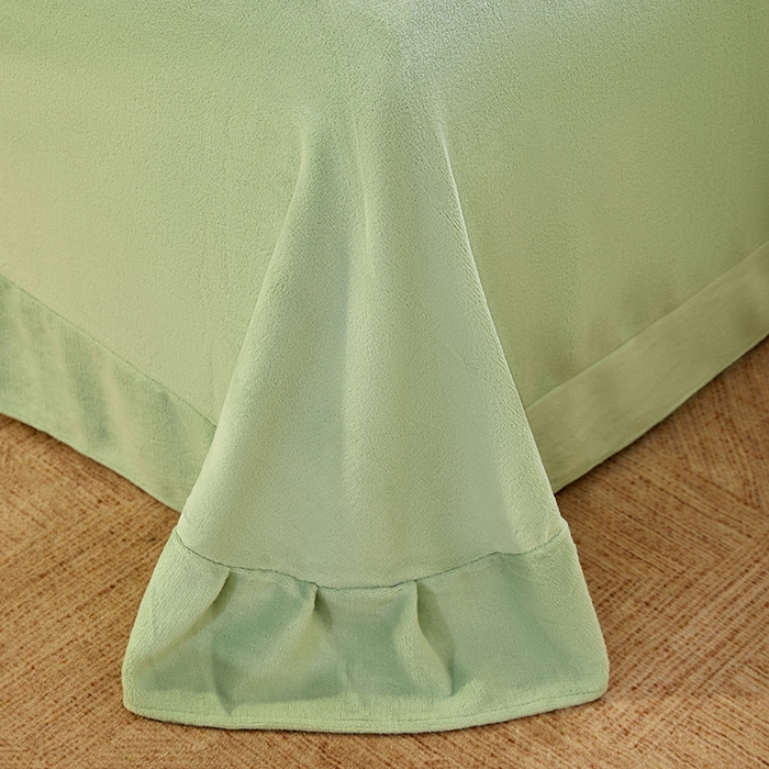 91家纺网 家纺一手货源 找家纺 卡初家居（原微来） 2025新款A类亲肤舒适秋冬波纹系列全消光雕花牛奶绒四件套（提供买家秀） 波纹-水绿