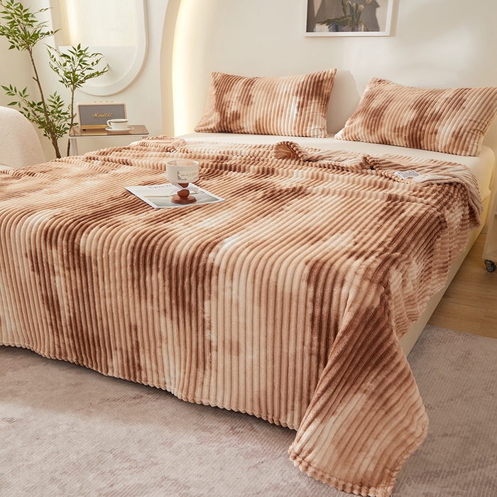 91家纺网 家纺一手货源 找家纺 楼兰公主 2025新款跨境外贸扎染兔毛抽条保暖加厚盖毯毛毯毯子-印花系列 焦糖