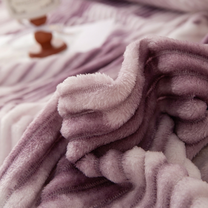 91家纺网 家纺一手货源 找家纺 楼兰公主 2025新款跨境外贸扎染兔毛抽条保暖加厚盖毯毛毯毯子-印花系列 雾紫