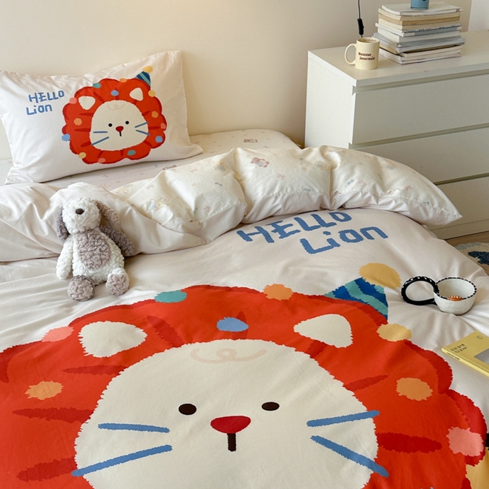 91家纺网 家纺一手货源 找家纺 寐居家纺 2025新款亲肤舒适全棉纯棉数码大阪印花四件套 狮子王国