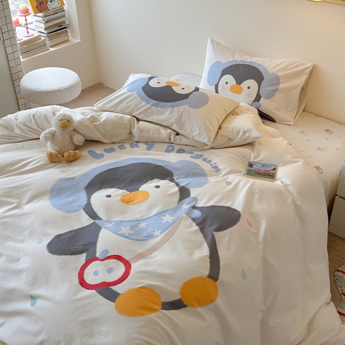 91家纺网 家纺一手货源 找家纺 寐居家纺 2025新款亲肤舒适全棉纯棉数码大阪印花四件套 QQ企鹅