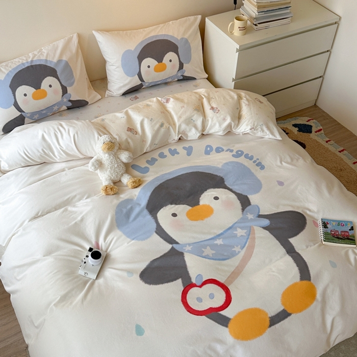 91家纺网 家纺一手货源 找家纺 寐居家纺 2025新款亲肤舒适全棉纯棉数码大阪印花四件套 QQ企鹅