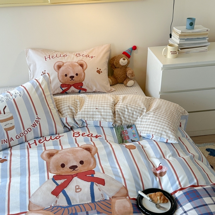 91家纺网 家纺一手货源 找家纺 寐居家纺 2025新款亲肤舒适全棉纯棉数码大阪印花四件套 邦尼熊