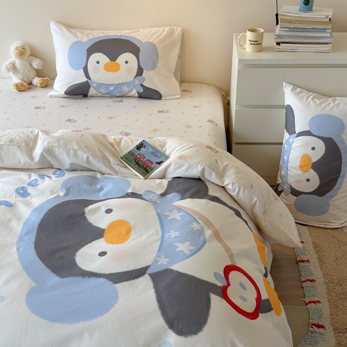 91家纺网 家纺一手货源 找家纺 寐居家纺 2025新款亲肤舒适全棉纯棉数码大阪印花四件套 QQ企鹅