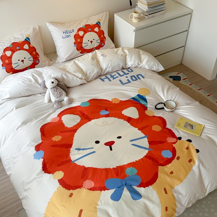 91家纺网 家纺一手货源 找家纺 寐居家纺 2025新款亲肤舒适全棉纯棉数码大阪印花四件套 狮子王国