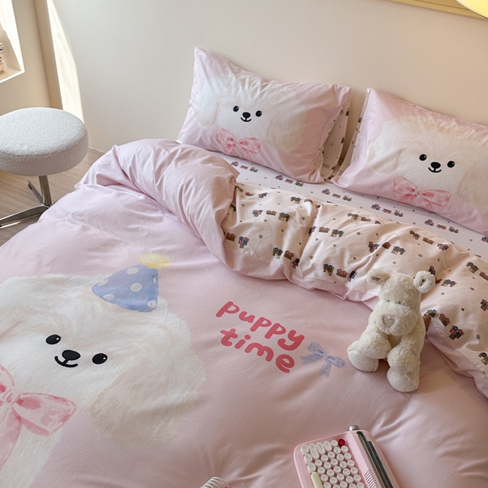 91家纺网 家纺一手货源 找家纺 寐居家纺 2025新款亲肤舒适全棉纯棉数码大阪印花四件套 帕皮小狗