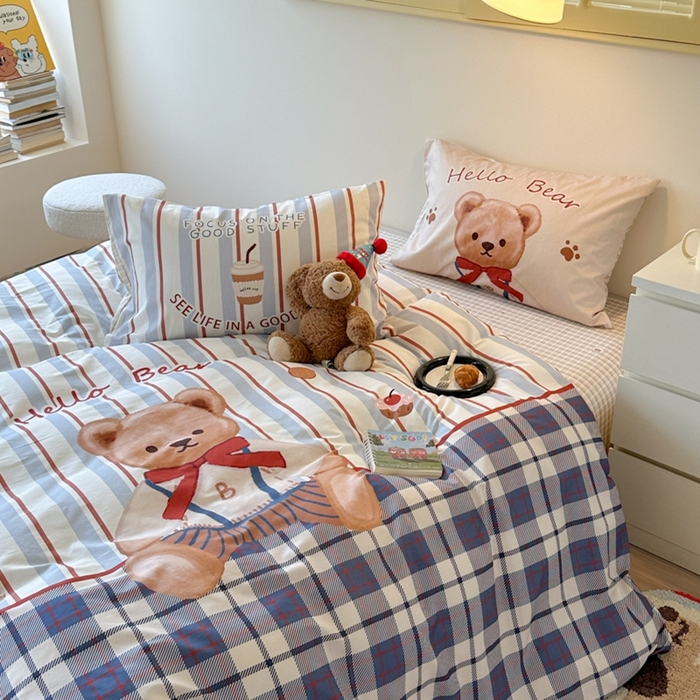 91家纺网 家纺一手货源 找家纺 寐居家纺 2025新款亲肤舒适全棉纯棉数码大阪印花四件套 邦尼熊