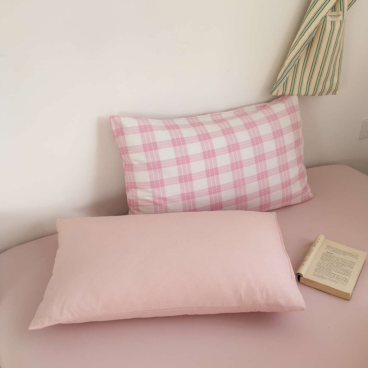 91家纺网 家纺一手货源 找家纺 （总）罗亿家纺 2025新款云感双层纱学生季韩系泡泡棉四件套-米露（小红书推荐）