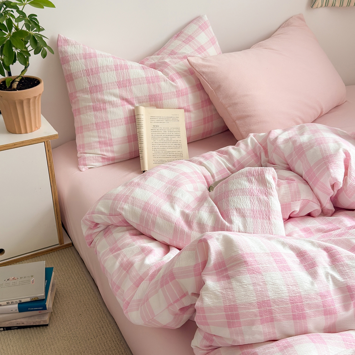 91家纺网 家纺一手货源 找家纺 （总）罗亿家纺 2025新款云感双层纱学生季韩系泡泡棉四件套-米露（小红书推荐）