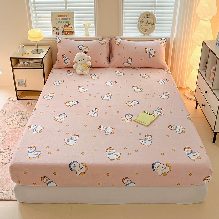 富馨莱2025年新款牛奶绒印花床笠 小萌鸭