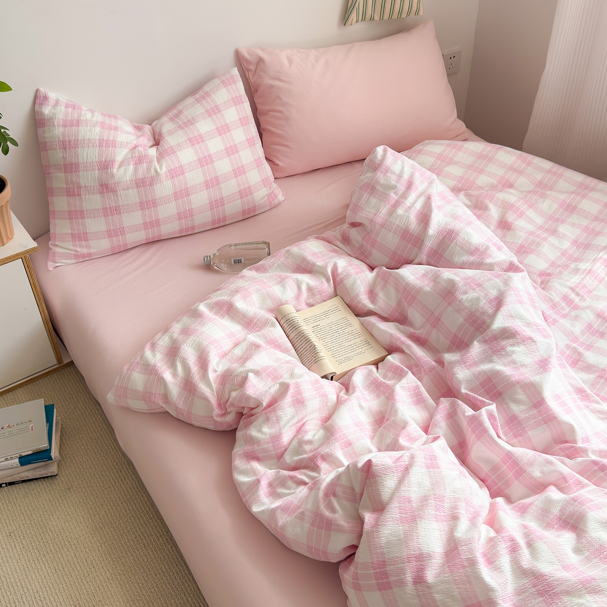 91家纺网 家纺一手货源 找家纺 （总）罗亿家纺 2025新款云感双层纱学生季韩系泡泡棉四件套-米露（小红书推荐）