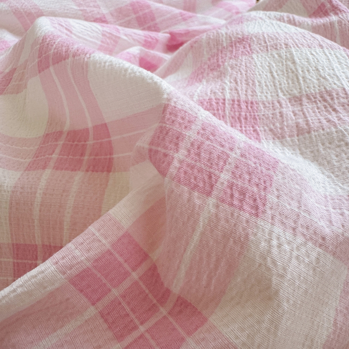 91家纺网 家纺一手货源 找家纺 （总）罗亿家纺 2025新款云感双层纱学生季韩系泡泡棉四件套-米露（小红书推荐）