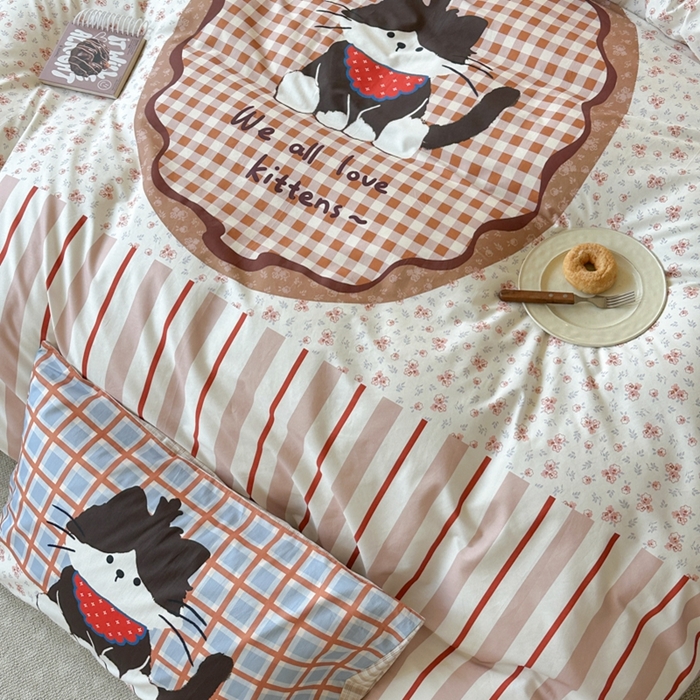 91家纺网 家纺一手货源 找家纺 寐居家纺 2025新款亲肤舒适全棉纯棉数码大阪印花四件套 趣多喵