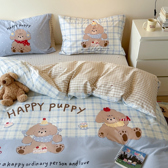 91家纺网 家纺一手货源 找家纺 寐居家纺 2025新款亲肤舒适全棉纯棉数码大阪印花四件套 小狗仔party