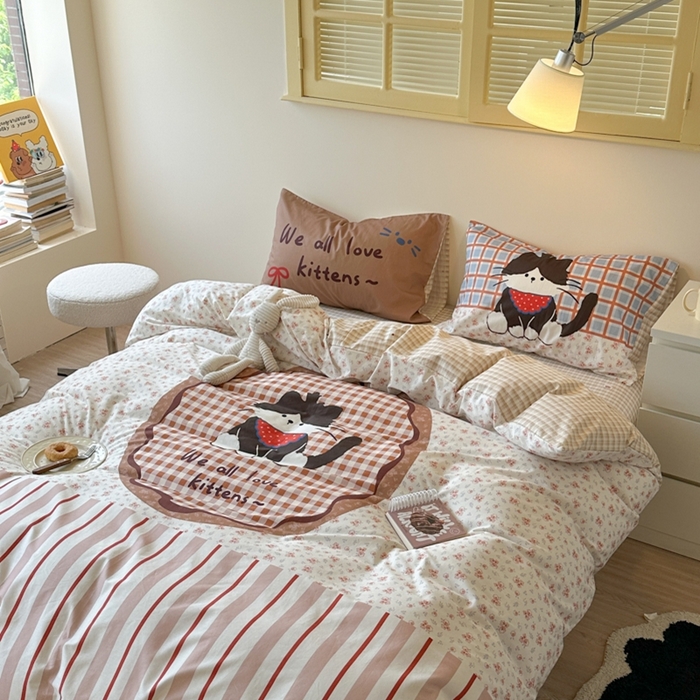 91家纺网 家纺一手货源 找家纺 寐居家纺 2025新款亲肤舒适全棉纯棉数码大阪印花四件套 趣多喵