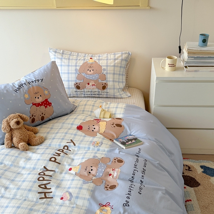 91家纺网 家纺一手货源 找家纺 寐居家纺 2025新款亲肤舒适全棉纯棉数码大阪印花四件套 小狗仔party