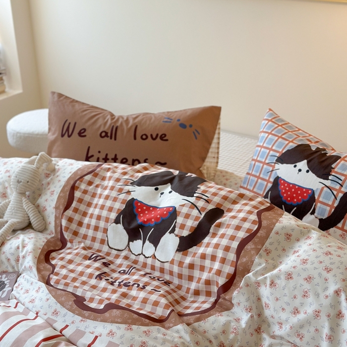 91家纺网 家纺一手货源 找家纺 寐居家纺 2025新款亲肤舒适全棉纯棉数码大阪印花四件套 趣多喵