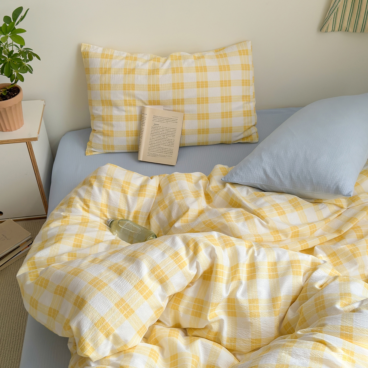 91家纺网 家纺一手货源 找家纺 罗亿家纺 2025新款云感双层纱学生季韩系泡泡棉四件套-米露（小红书推荐） 米露-海盐柠檬