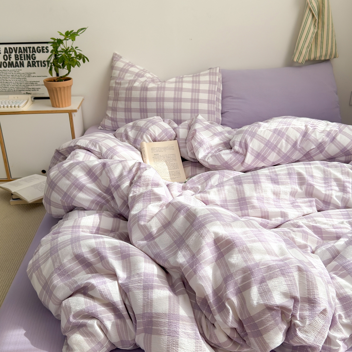 91家纺网 家纺一手货源 找家纺 罗亿家纺 2025新款云感双层纱学生季韩系泡泡棉四件套-米露（小红书推荐） 米露-格格紫