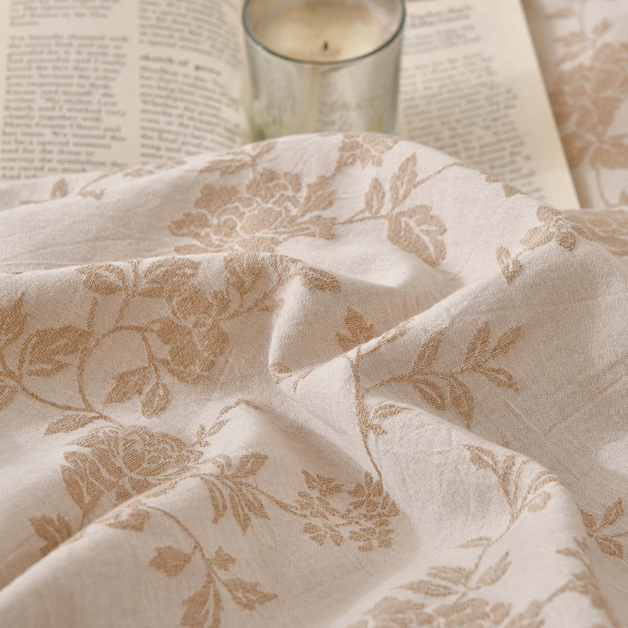 91家纺网 家纺一手货源 找家纺 （总）金艾草 2026新款全棉纯棉A类棉麻提花床盖四件套法式大花边四件套