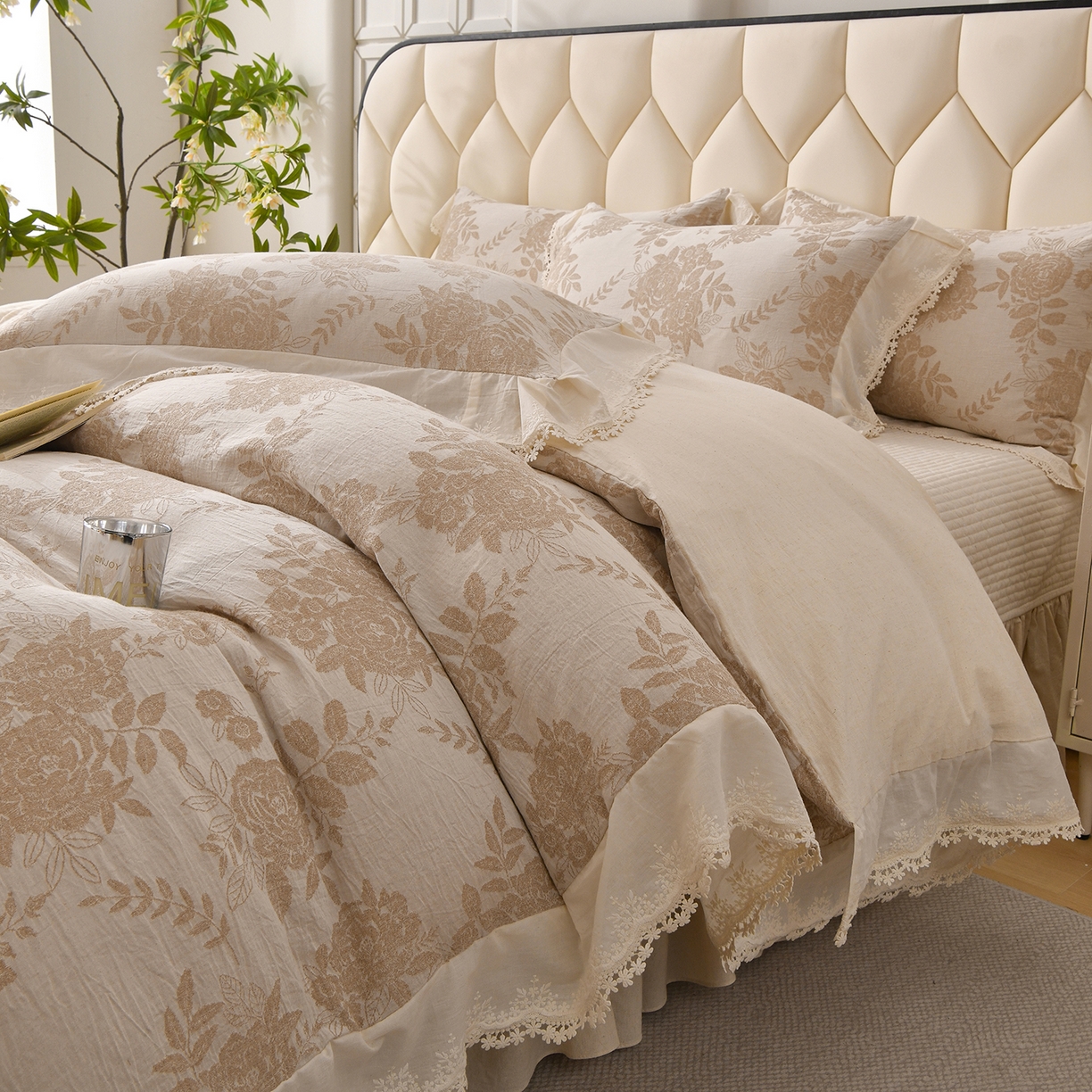 91家纺网 家纺一手货源 找家纺 金艾草 2026新款全棉纯棉A类棉麻提花床盖四件套法式大花边四件套 醒梦