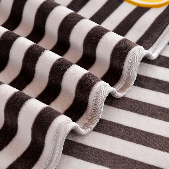 91家纺网 家纺一手货源 找家纺 馨梦缘2025新款爆款高克重印花牛奶绒法莱绒学生三件套 简单爱