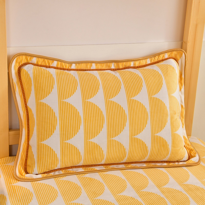 91家纺网 家纺一手货源 找家纺 馨梦缘2025新款爆款高克重印花牛奶绒法莱绒学生三件套 幸福