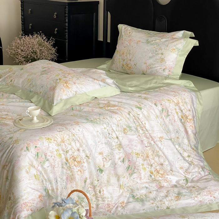 91家纺网 家纺一手货源 找家纺 云栖家居 2025全棉纯棉长绒棉纯棉A类50支数码印花系列四件套-春园 花园城堡-绿