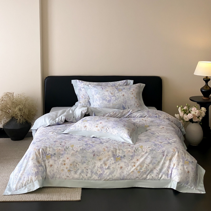 91家纺网 家纺一手货源 找家纺 云栖家居 2025全棉纯棉长绒棉纯棉A类50支数码印花系列四件套-春园 花知晓-蓝