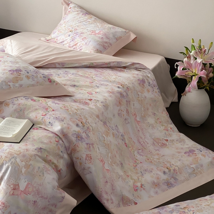 91家纺网 家纺一手货源 找家纺 云栖家居 2025全棉纯棉长绒棉纯棉A类50支数码印花系列四件套-春园 奇妙城堡-粉