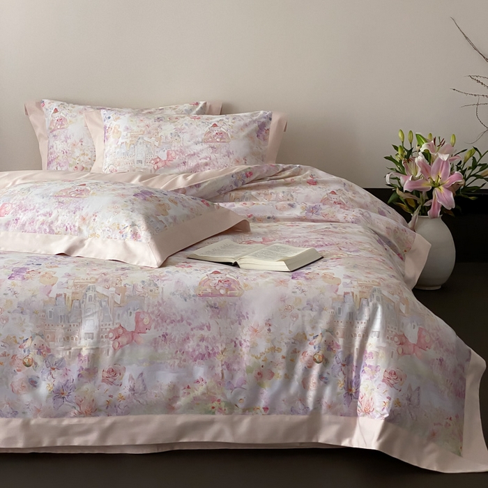 91家纺网 家纺一手货源 找家纺 云栖家居 2025全棉纯棉长绒棉纯棉A类50支数码印花系列四件套-春园 奇妙城堡-粉