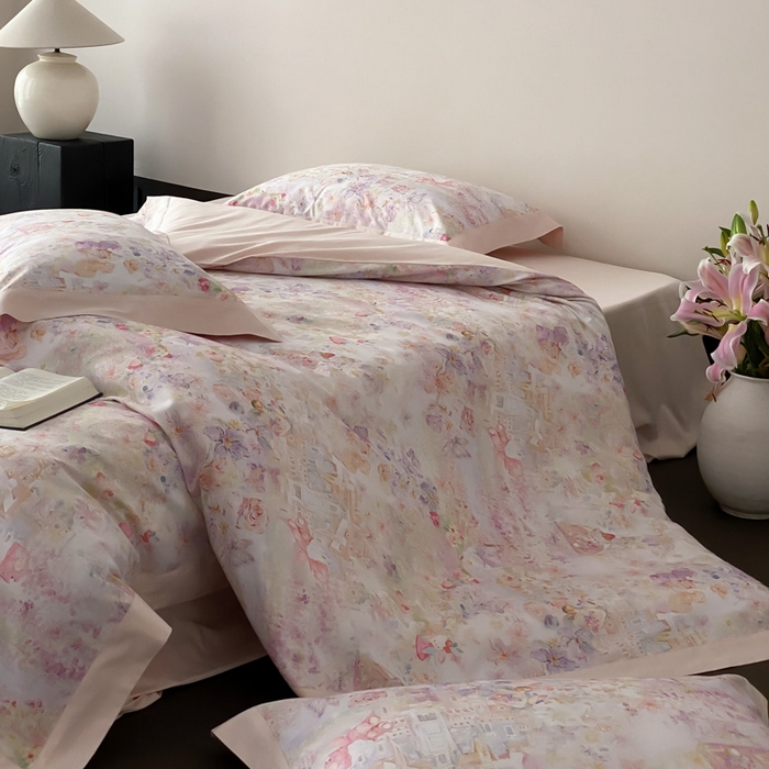 91家纺网 家纺一手货源 找家纺 云栖家居 2025全棉纯棉长绒棉纯棉A类50支数码印花系列四件套-春园 奇妙城堡-粉