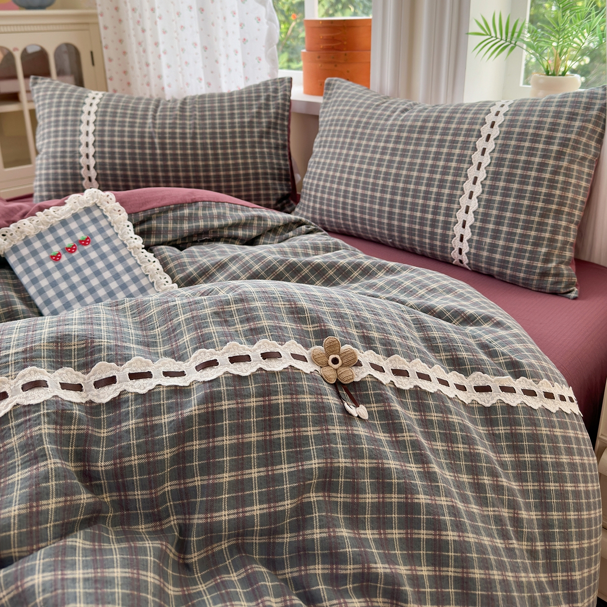 91家纺网 家纺一手货源 找家纺 （总）晚爱家纺（原晚安家居） 2025新款云感木棉双层纱四件套皱皱纱蕾丝花边四件套