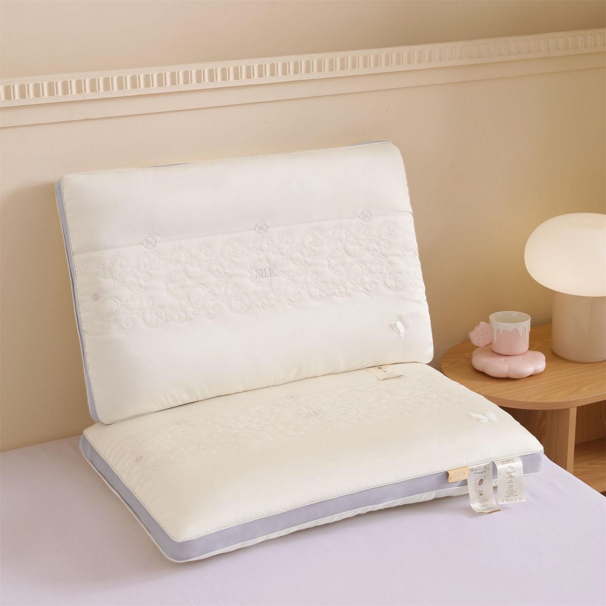 （总）麦肯锡 2025新款蝴蝶刺绣定型枕