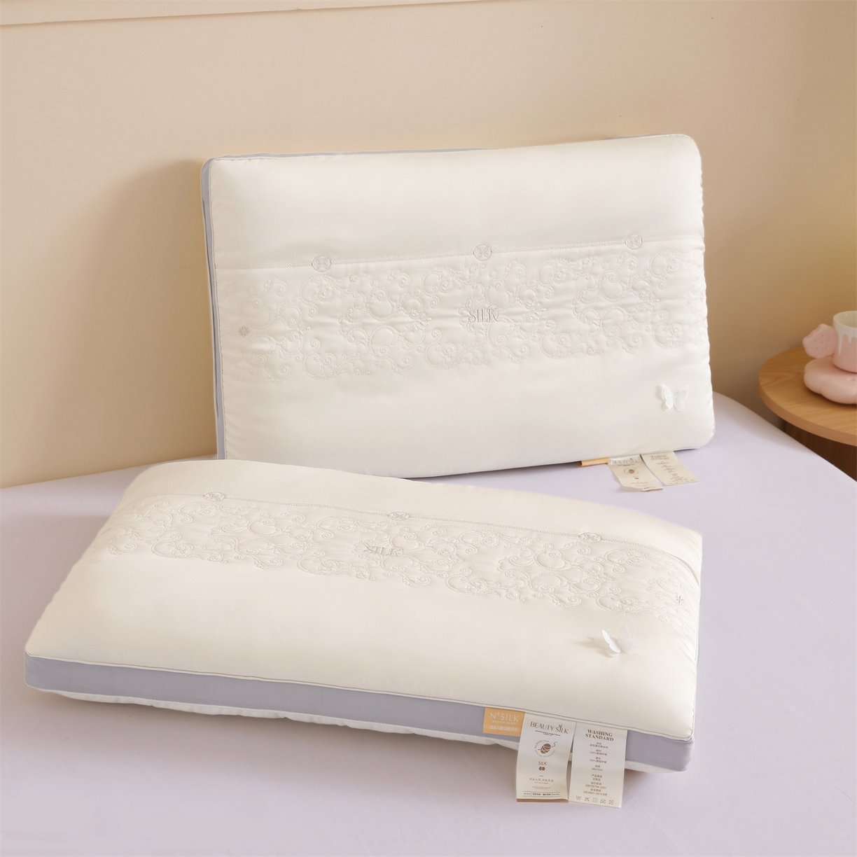 91家纺网 家纺一手货源 找家纺 （总）麦肯锡 2025新款蝴蝶刺绣定型枕