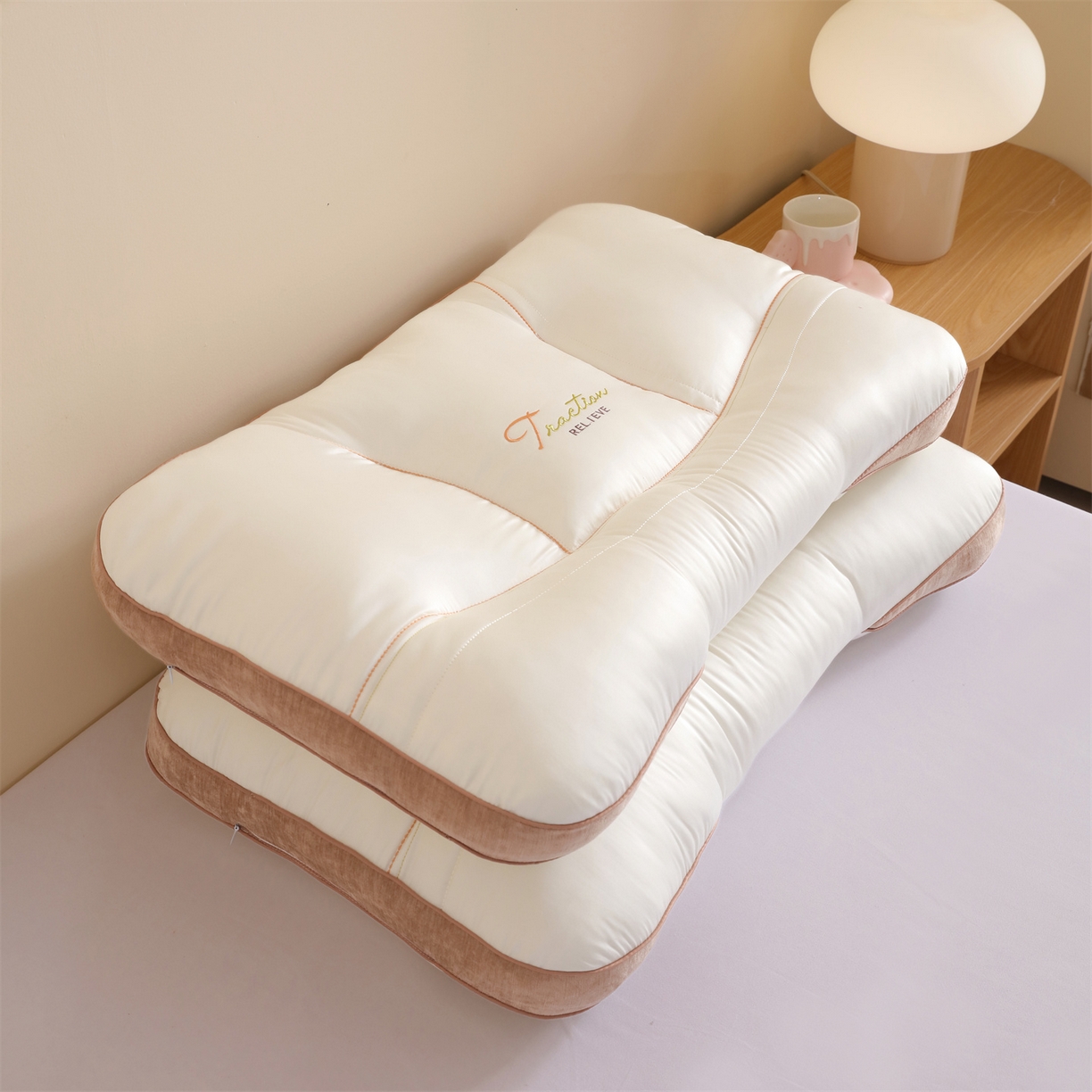 91家纺网 家纺一手货源 找家纺 （总）麦肯锡 2025新款按摩分区护颈枕