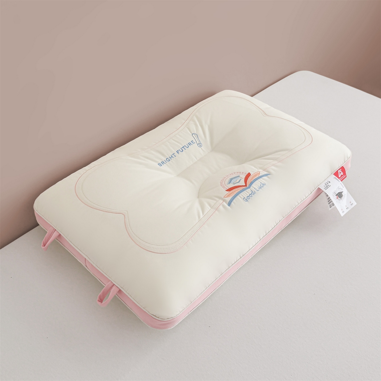 91家纺网 家纺一手货源 找家纺 麦肯锡 2025新款A类三防全棉护颈亲子枕 粉色