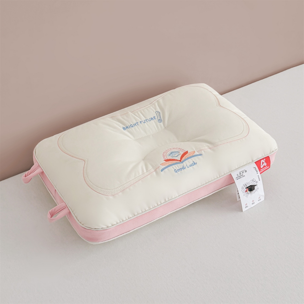 91家纺网 家纺一手货源 找家纺 麦肯锡 2025新款A类三防全棉护颈亲子枕 粉色