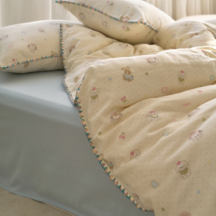 91家纺网 家纺一手货源 找家纺 洋铭区（原狠狠爱） 2025新款全棉纯棉双层纱彩边四件套 童话王国