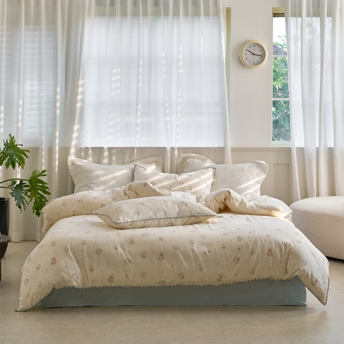 91家纺网 家纺一手货源 找家纺 洋铭区（原狠狠爱） 2025新款全棉纯棉双层纱彩边四件套 童话王国