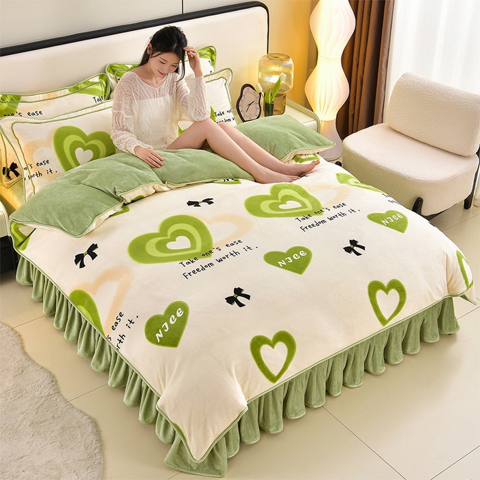 91家纺网 家纺一手货源 找家纺 新8.5-9.5斤法莱绒四件套珊瑚牛奶金貂绒四件套床裙 爱心暖暖